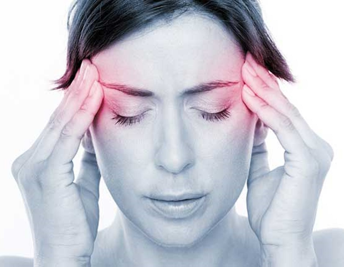 Сильные головные боли головокружения слабость
